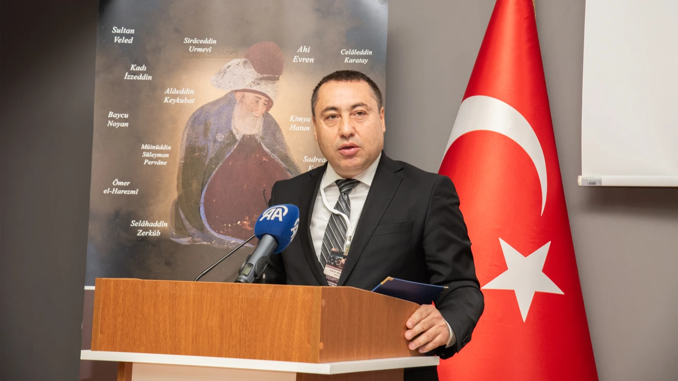 “Dünya her yönüyle Mevlana’yı ve eserlerini inceliyor”  Mevlana’nın Selçuklu Dünyası sempozyumu gerçekleştirildi